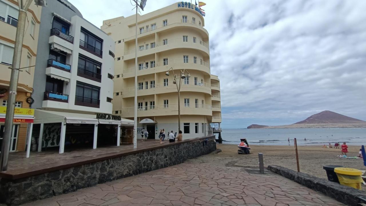 Views Of El Medano Beach, Two Exterior foto